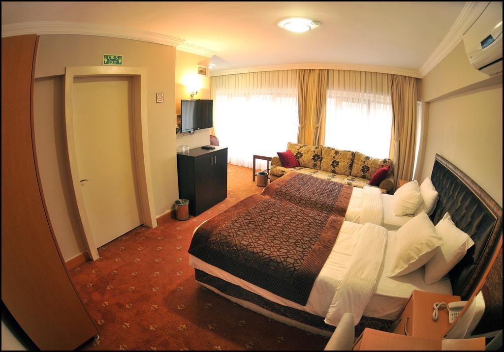Palace Point Hotel Istanbul Bilik gambar
